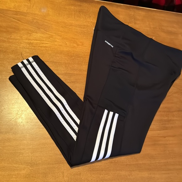 Adidas AreoReady legging size large - Picture 7 of 10